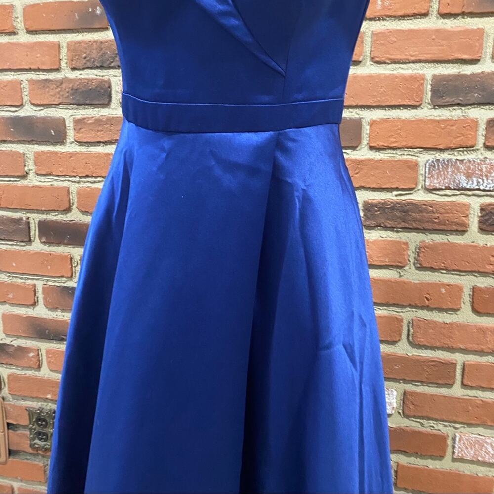 Women's Xscape Off Shoulder Blue Formal Dress Sz 6 Long Royal Blue Gown - Picture 12 of 13